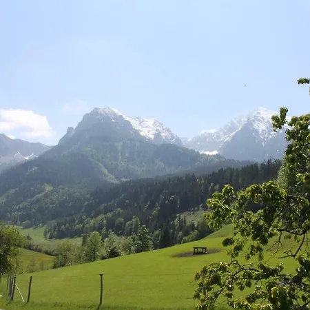 Landhaus Singerskogel - Und Jausnstub'n Spital Am Pyhrn